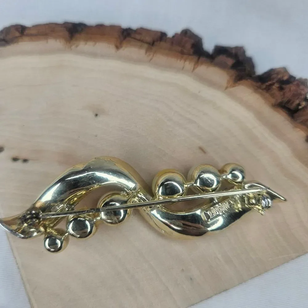 Lisner Vintage Faux Pearl and Rhinestone Gold Wave Brooch 1970s GUC 3